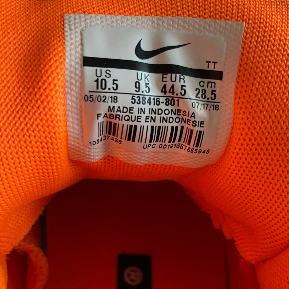 Closet Staple!! Nike Air Max 95 - Bright Orange - Picture 2 of 7